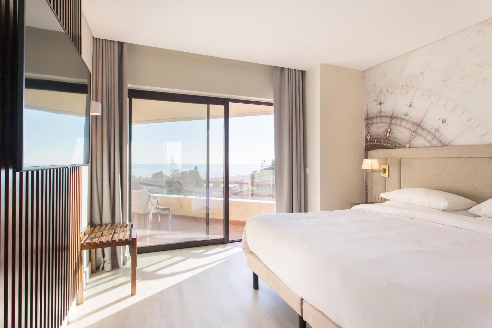Four Points By Sheraton Sesimbra Bagian luar foto